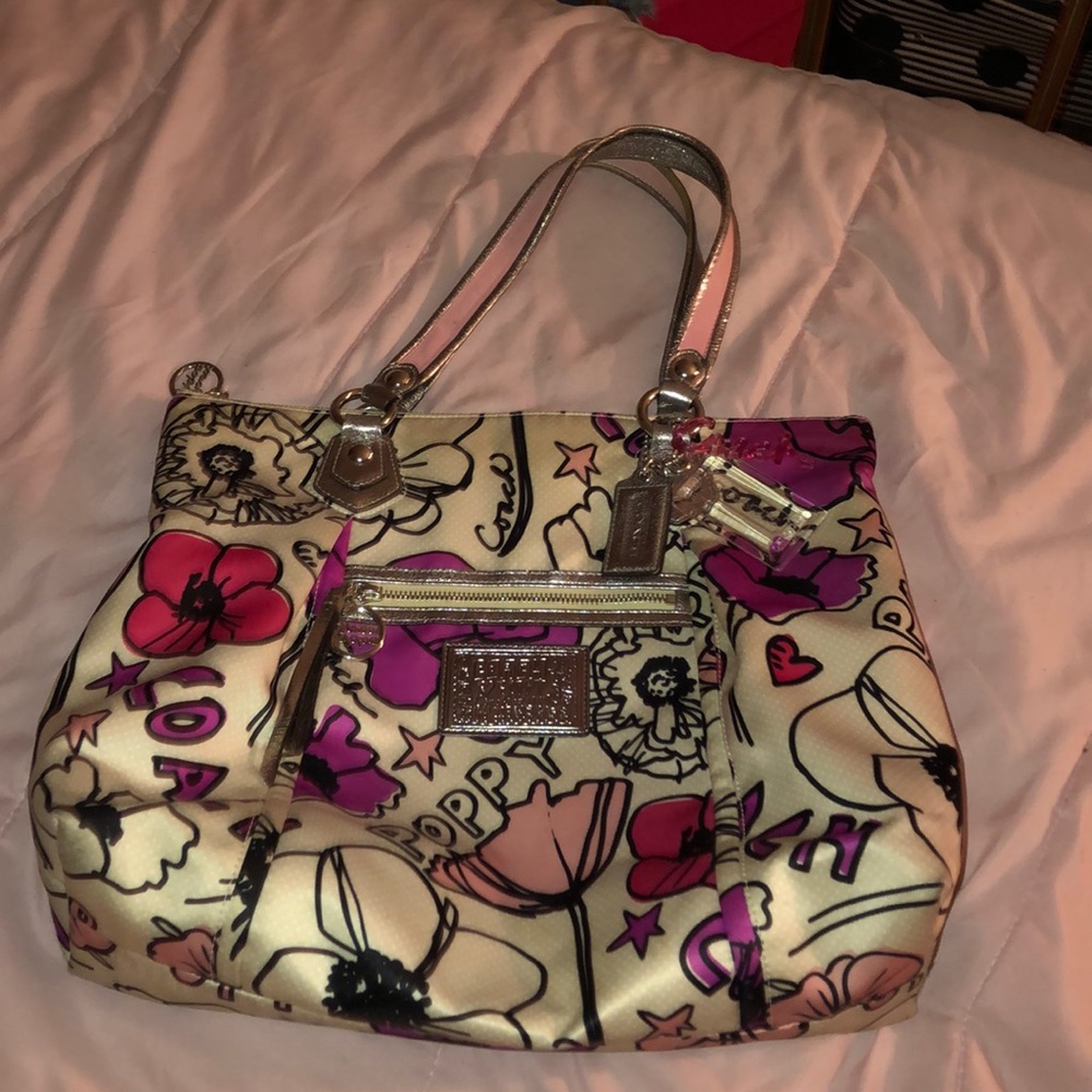 Poppy Petal Print Tote Bag *mint condition*